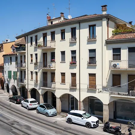 Apartmán Chiarahome *